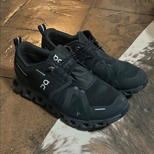 On Cloud Running Shoes Waterproof